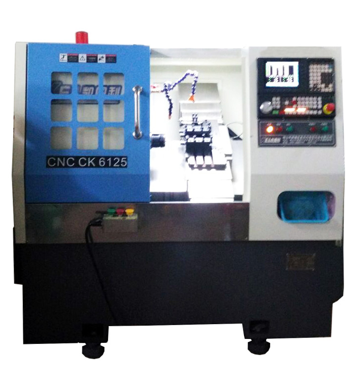 CKX6125C (25標(biāo)準(zhǔn)排刀機）∠30 斜床身高配置數(shù)控車床